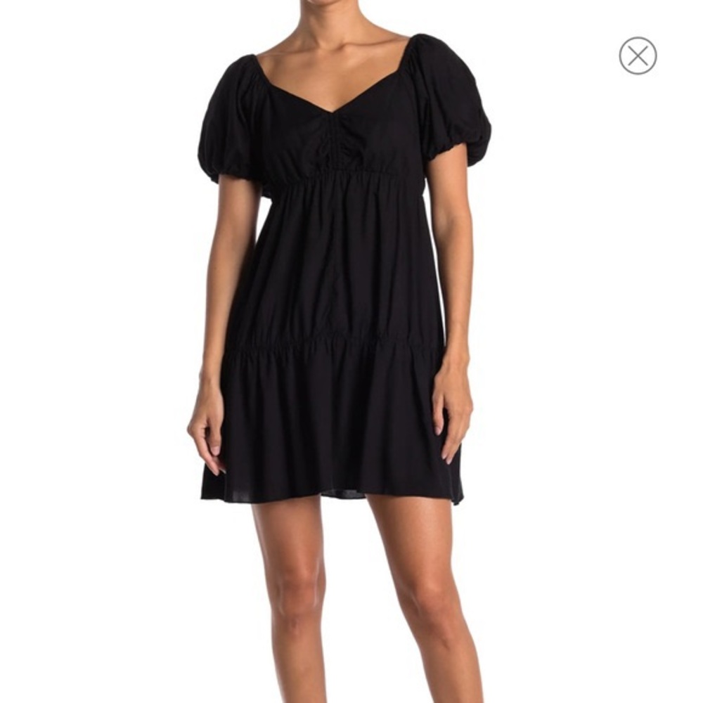 NWT Abound Women’s Size Medium Casual Black Pleated Mini Dress with Puff Sleeves